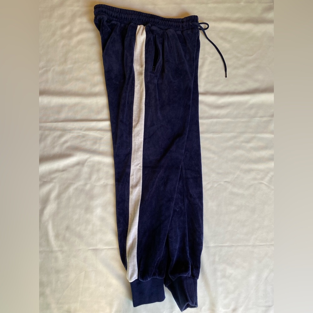 Velour Sporty Womens Jogger